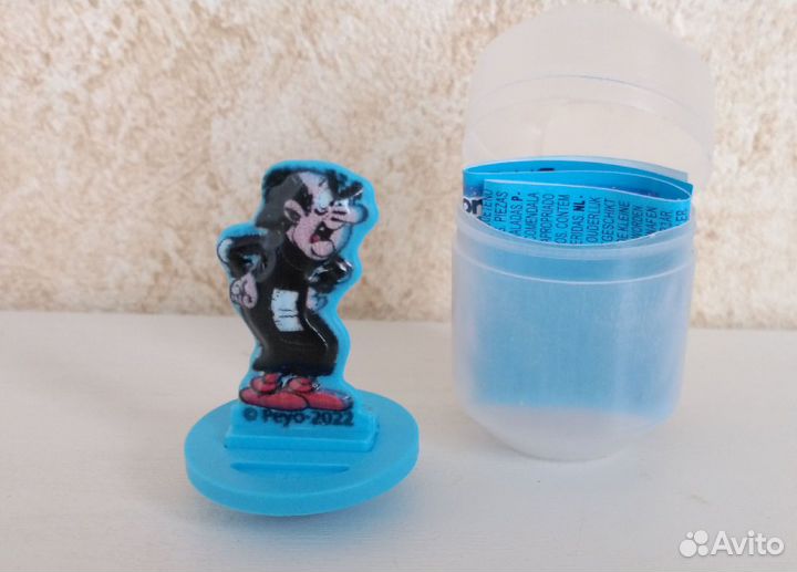 Смурфики. Игрушки из киндера-сюрприза