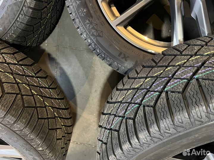 Колеса оригинал BMW X3 X4 G01 G02 R19 698M