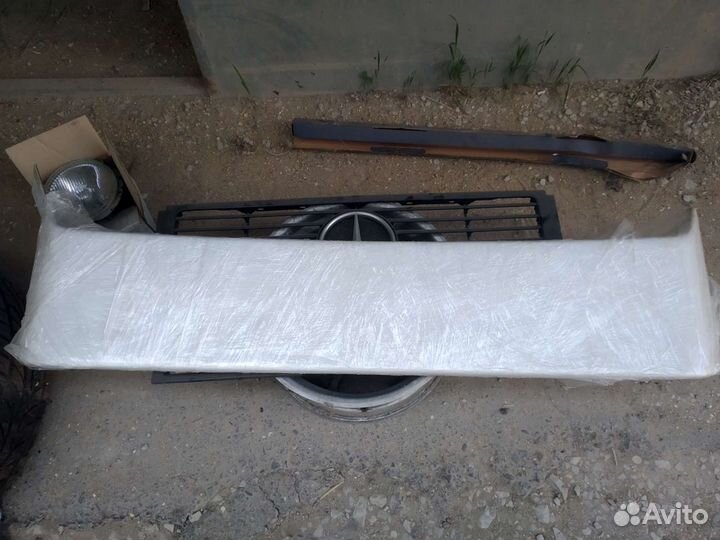 Реснички на фары Гелендваген