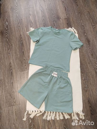 Костюм женский летний с шортами 42 44