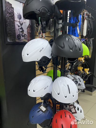 Шлема для сноуборда и лыж