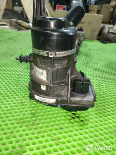 Насос гидроусилителя Peugeot 308