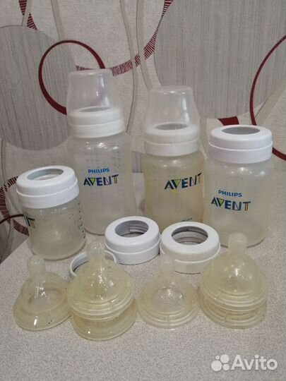 Бутылочки, соски, поильники, посуда