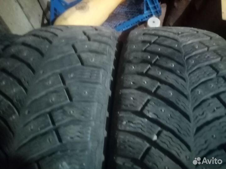 Michelin X-Ice North 4 195/65 R15