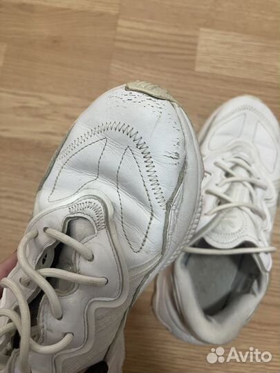 Кроссовки adidas ozweego 40-41