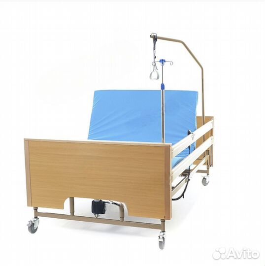 Медицинская кровать для ухода за больными