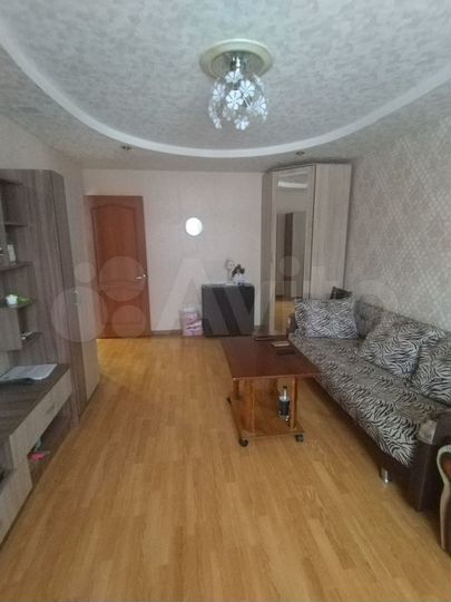 3-к. квартира, 59,5 м², 2/5 эт.