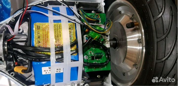 Гироскутеры 10,5 новые магазин