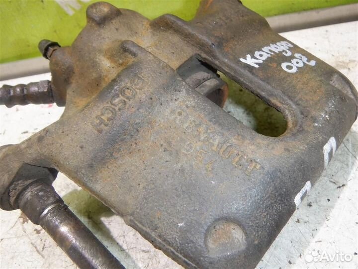 Суппорт передний правый Рено Кенгу Кангу