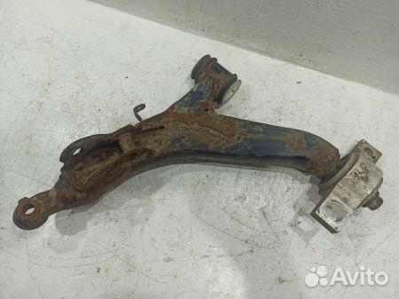 Рычаг передний левый нижний Lexus IS 2