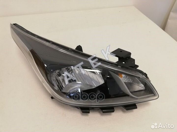 Фара правая с эл/кор. KIA Rio 17-20/ X-Line 17-21