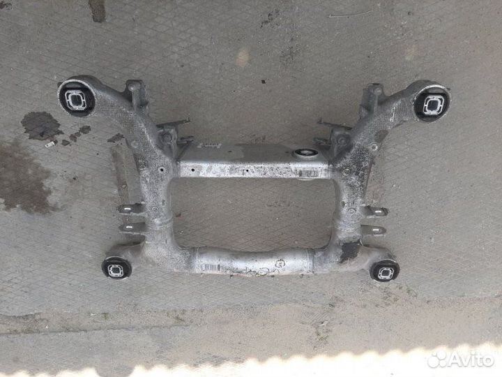 Подрамник задний Bmw 520D F10 рестайлинг (Ф10) LCI