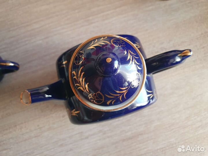 Набор посуды Гжель