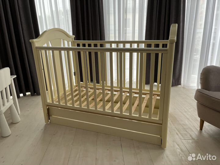 Кровать детская