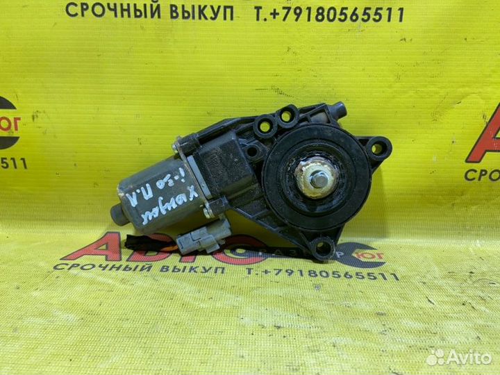 Мотор стеклоподъемника передний левый Hyundai I30