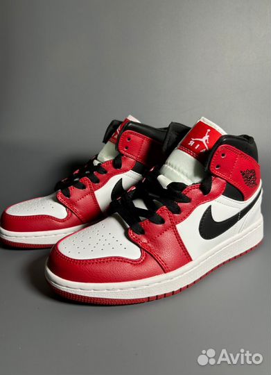 Кроссовки Air Jordan 1 Retro High OG Chicago Люкс