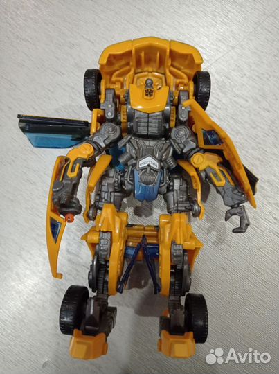 Робот трансформер Hasbro Хасбро, не хватает голов