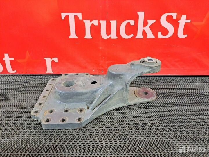 Кронштейн крепления задней рессоры