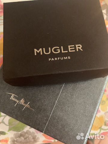 Новый кулон Mugler