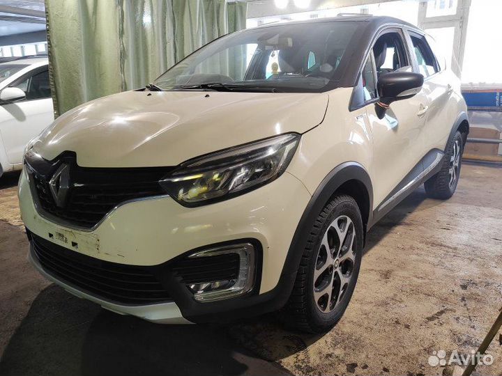 Renault Kaptur 2019 в разборе