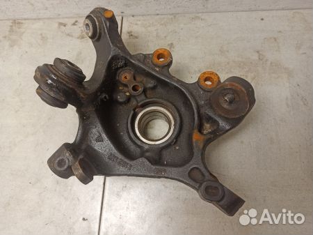 Кулак задний правый бмв 3 F30