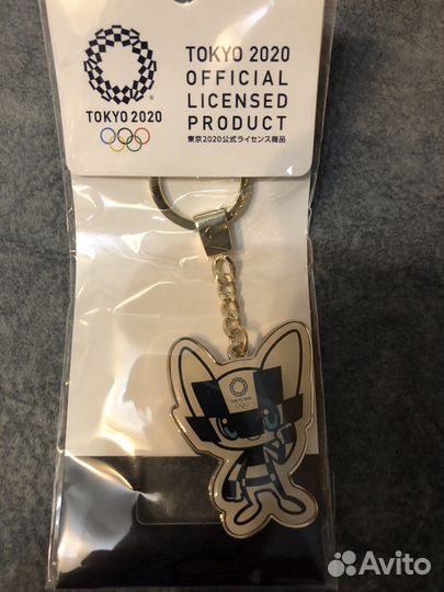 Значки и брелки с Олимпиады в Пекине и Токио