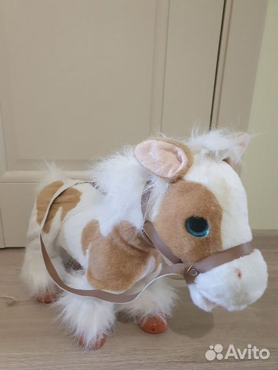 Лошадь игрушка
