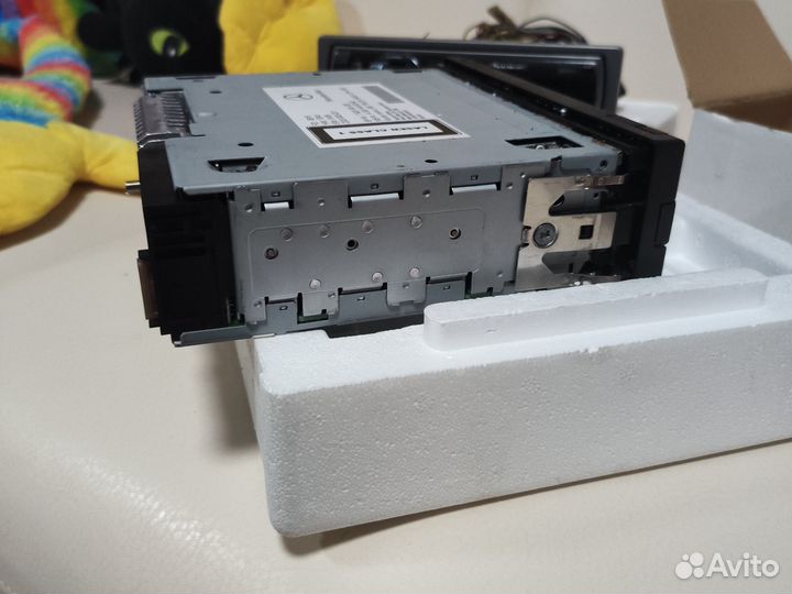 Магнитола Mercedes A0004466362