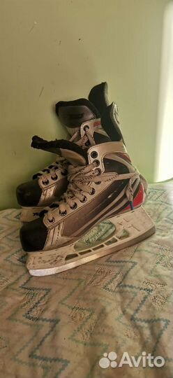 Хоккейные коньки bauer