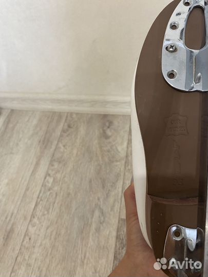 Коньки кожаные Graf ice 35