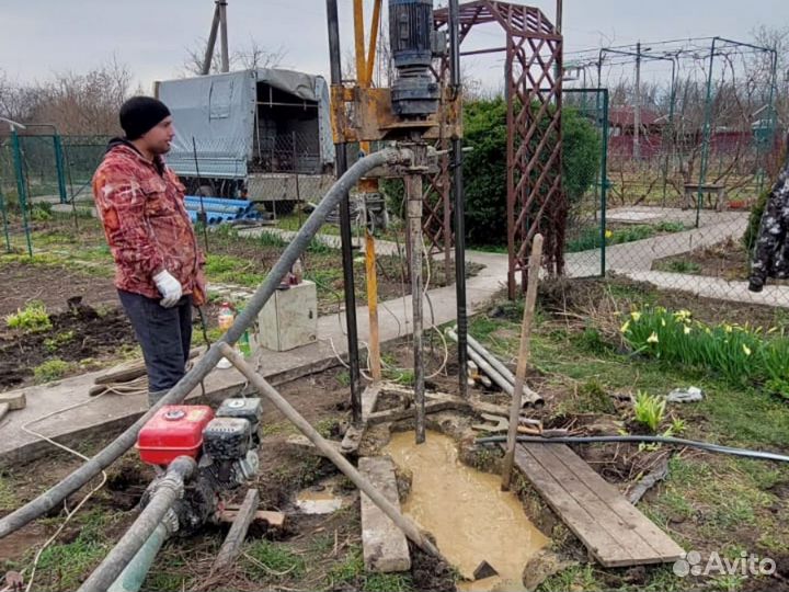 Бурение скважины на воду п. Южный