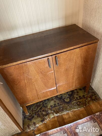 Шкаф напольный