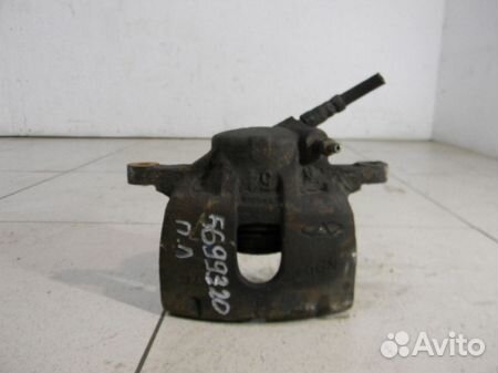 Суппорт передний левый