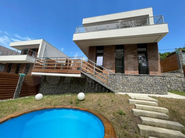 Дом 121 м² на участке 3,5 сот.