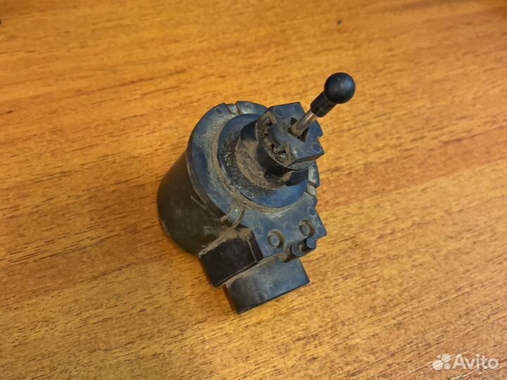 Toyota Lexus Корректор фары б/у