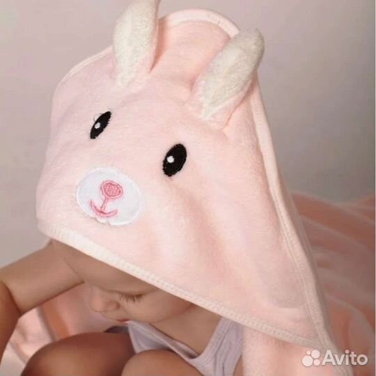 Полотенце с уголком Заяц 110х110 см.микрофибра