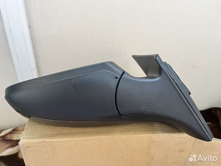 Боковое зеркало на hyundai solaris