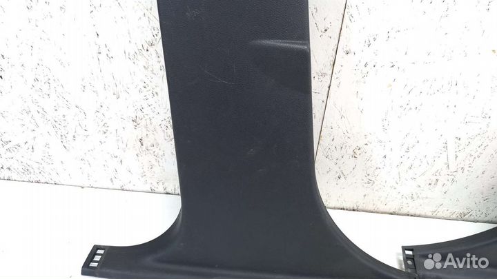 Накладка передней стойки Ford Focus 3 2012