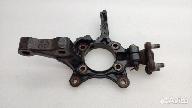 Кулак поворотный передний правый Kia Sportage QL