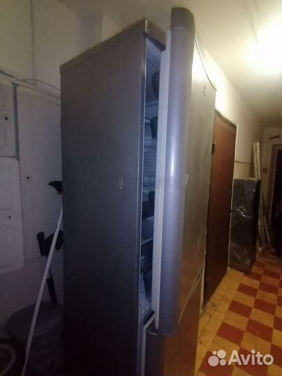 Холодильник