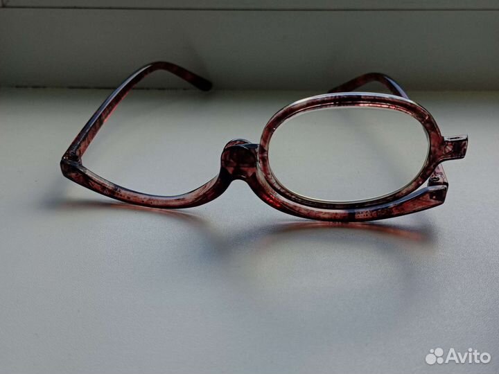 Очки для макияжа