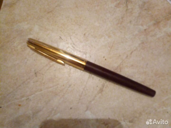 Перьевая ручка hero 221