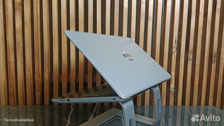 Игровой ноутбук HP 15-bw522ur на 4 ядра