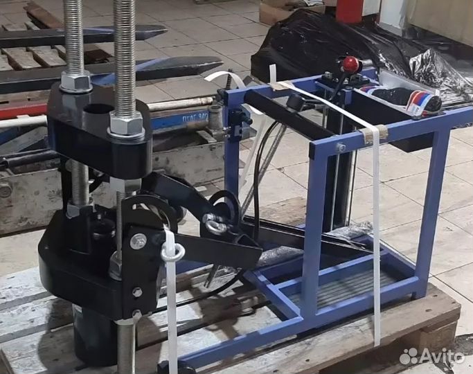 Вш95-300 Выпрессовщик шкворней с тележкой 106 тонн