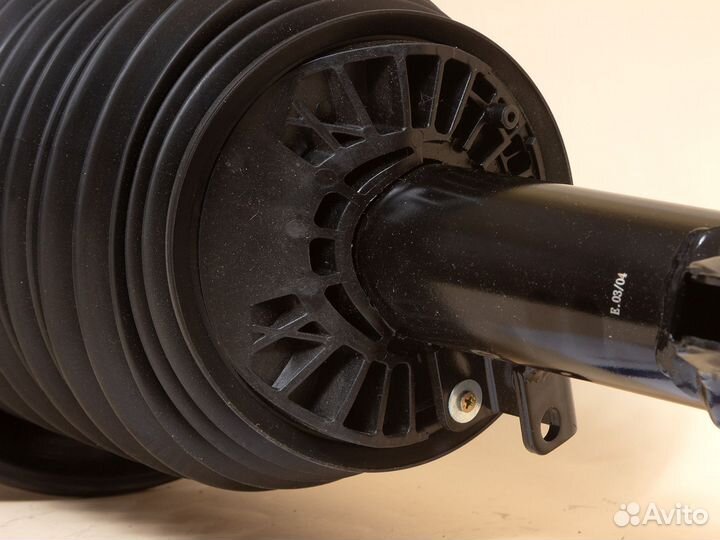 Амортизатор MB E, W212, W218 2 Matic, передн. прав