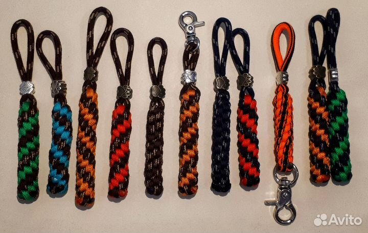 Темляк брелок для ножа ключей из паракорда