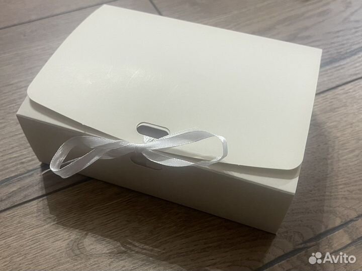 Женские носки в подарочной коробке