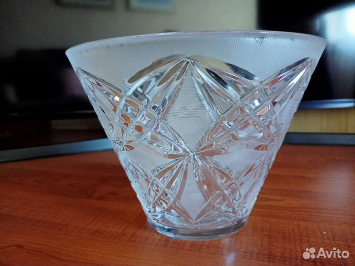 Ваза для фруктов хрустальная