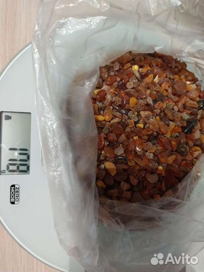 Балтийский янтарь