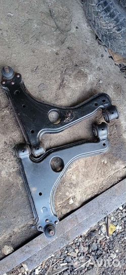 Рычаг Opel vectra B